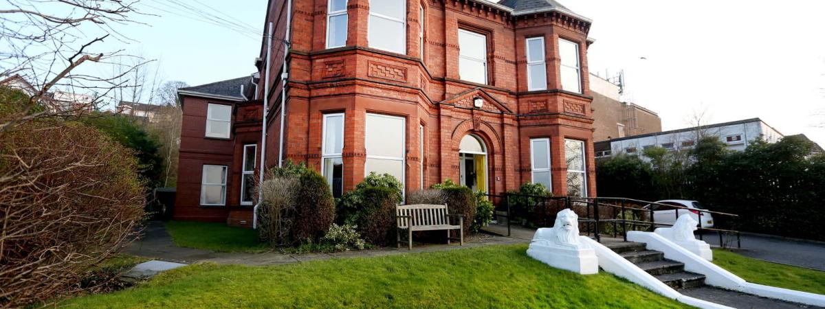 Space available for rent in beautiful new health/mental health & wellbeing/ holistic healthcare clinic Belfast