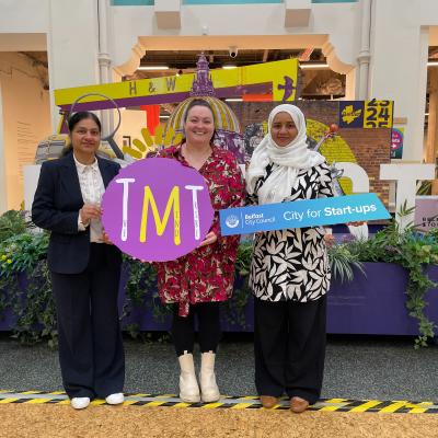 From left Rupa Jain (Founder of Rupa Jain), delivery agent Katie Matthews (Mind Tribe UK), Maha Abdelmonim Mohammed Ali (Volunteer Translator with British Red Cross)